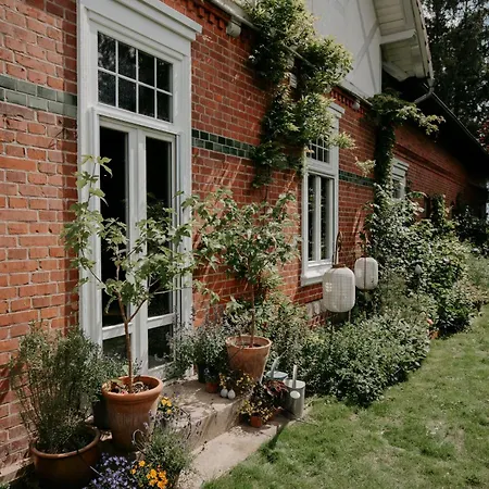 Paerchen Auszeit Am Rande Der Heide Constantia * Schwienau