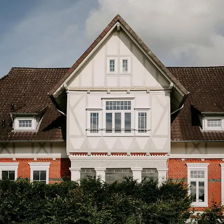 Paerchen Auszeit Am Rande Der Heide Constantia