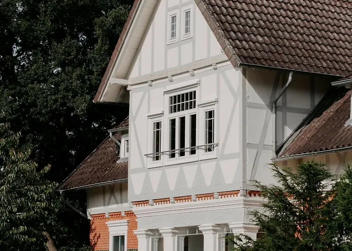 Paerchen Auszeit Am Rande Der Heide Constantia *